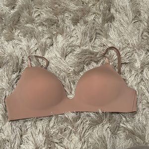Victoria secret t shirt wireless bra